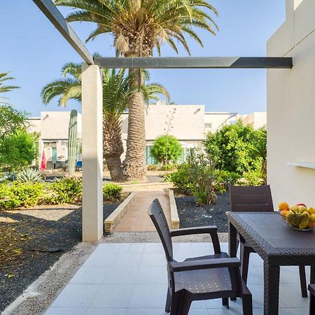 Moderno Apartamento con piscina en Corralejo Exterior foto